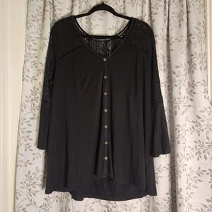 Torrid Black Button Front Lace Top Size 2(2X)